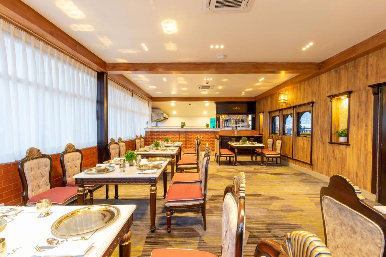 Hotel Pabera Heritage Boutique Катманду Экстерьер фото