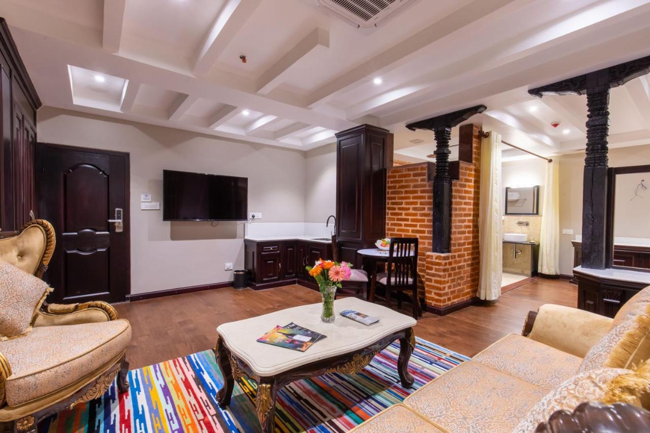 Hotel Pabera Heritage Boutique Катманду Экстерьер фото